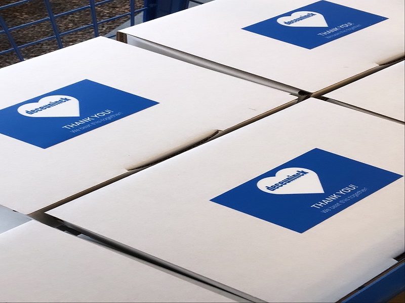 Mascherine per i partner da Deceuninck