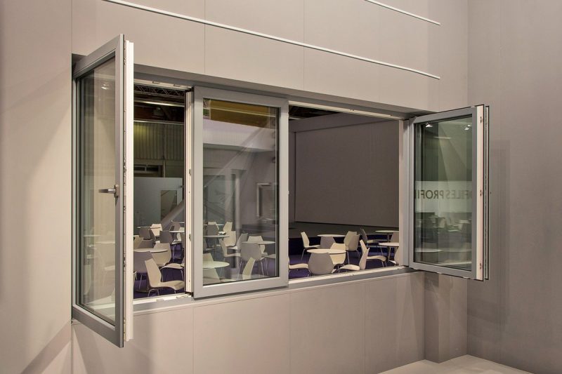 Finestre in pvc: PremiFold 76 scorrevole e appacchettabile