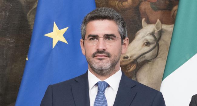 Fraccaro: ecobonus 110pc solo dal 1° luglio. Follìa!