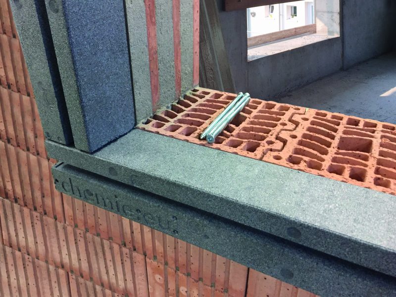 Posa: controtelaio per cappotto ISO-TOP Winframer Type 3 di Berner