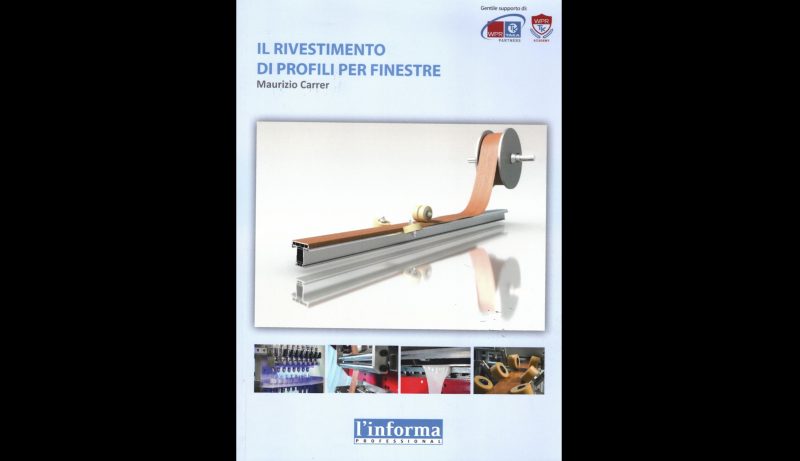 Il rivestimento di profili finestre ha un libro