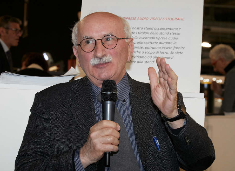 A Mario Sanvito Premio per l'impegno normativo Guidafinestra