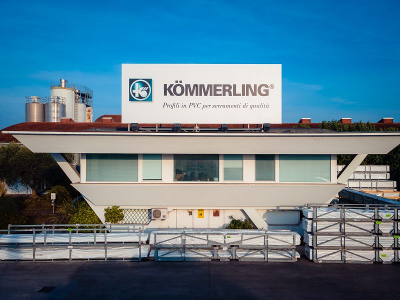 2021, un anno di successi per profine Italia e il suo marchio Kömmerling