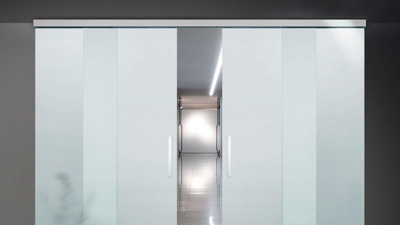 Serramentour e porte vetrate: sistema scorrevole Slim della Oxidal