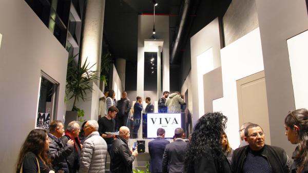 Porte: showroom monomarca Viva a Tel Aviv